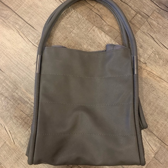 NWOT Neiman Marcus Pebbled Gray Faux Leather Tote - Picture 7 of 11